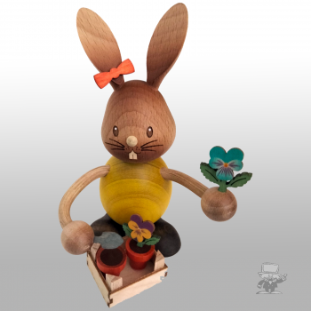 Kuhnert 52242 Stupsi Osterhase mit Stiefmütterchen